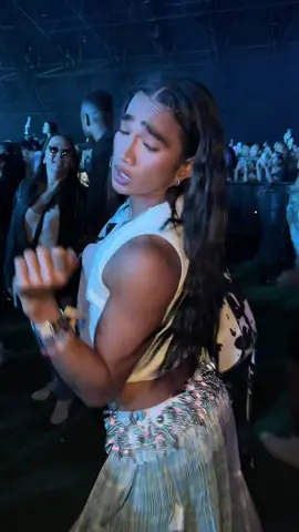 This skirt really got me feelinh like my 🍑 actually bounces 