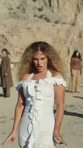 GANENI GANENI 💃🏻 #Elyanna #Woledto #اليانا 