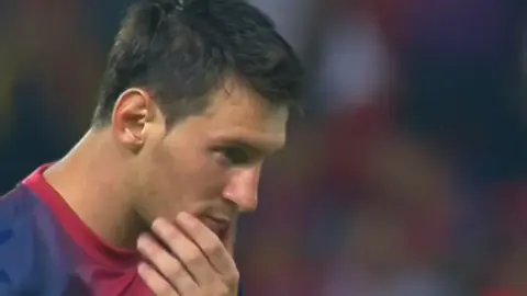 #CapCut تتوقعون ميسي وش يهوجس في ايش 😓#الساطي #CapCut #كرستيانو_رونالدو #هاشتاقات_تيك_توك_العرب #انتر_ميامي #ميسي_برشلونة #شعب_الصيني_ماله_حل😂😂 #اكسبلور_تيك_توك #النصر #برشلونة #ميسي #العيد 