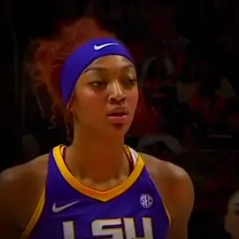 angel so fine  #NBA #WNBA #ncaa #ncaabasketball #collegebasketball #angelreese #lsu #lsutigers #wnbadraft #caitlinclark #fyp #viral #blowthisup 