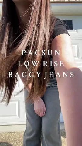 @pacsun jeans run a little bit big. She usually wears a 4 which should be a 27 but it was very loose on her so she added a belt. Also, pacsun jeans are long. She’s 5’3.5” and had to roll the pants up twice. #pacsunlowrisejeans #pacsun #pacsunjeans #lowrisejeans #lowrisebaggyjeans #baggyjeans 