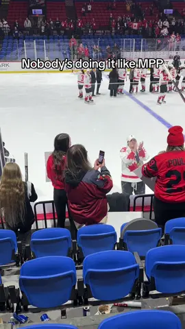 Canada takes home Gold, and MPP is thinking of the fans ❤️🇨🇦🥇 #hockey #womensworlds #TeamCanada 