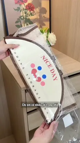 Những chiếc tất luôn bị vứt đi ở nhà, vì vậy bạn nên mua chiếc túi lưới đẹp và thiết thực này. Nó có sức chứa rất lớn và có thể dùng để đựng tất, đồ lót, và bất cứ thứ gì khác #tuidungdolot #tuidungtatvo #giadungphongngu #giadungphongbep #tienich #thietthuc #jizonguyen 