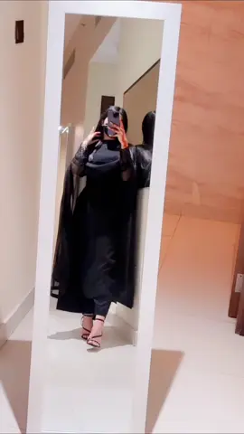 🥂🖤😘 #isharana1 #viral #foryou 