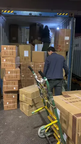 We Loading Container for Client #china #business #biznes #ecommerce #foryou 
