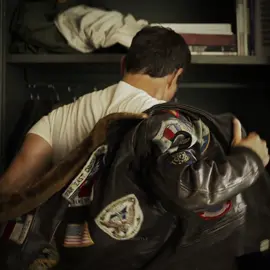 he’s the real definition aging like a fine wine #petemaverickmitchell #topgunmaverick #petemitchell #petemitchelledit #topgunmaverickedit #petemaverickmitchelledit #topgunedit #tomcruise #tomcruiseedit #movie #capcut #foryoupage #maverickedit #toosweet #hozier #topgun1986 