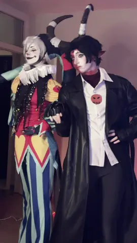 Pulling out the old dances 🏋 | Fizz: @Vani || Karamelori  #fizzarolli#helluvaboss#helluvabosscosplay#fizzarollicosplay#blitzo#blitzocosplay#blitzohelluvaboss#cosplay#fyp#viral#dance 