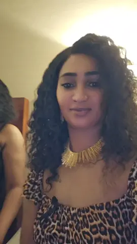 يا ناس الدنيا روقو😂😂😂😂