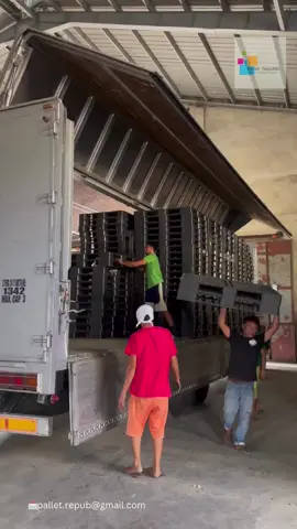 Paleta/Tarima/ Plastic pallets. Best used for RACKING AND MATTING.  Always Sold out and Always well Stocked.  ✅ Ready to use.  ✅Always Ready to deliver and Pick up ✅Cash on Delivery 📍 1139 Mariveles St. Malinta Valenzuela 📱0929-804-7437 ‼️Beware of scammers using our photos. Only  transact with our page & official numbers.