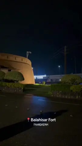 BALAHISAR FORT PESHAWAR.  . . . #balahisarfortpeshawar #peshawar #nightlife #chitral #pakistan #whatsgoingoninpeshawar #kpktourism #peshawarheritage #peshawarfooddiaries #architecture #fypシ #foryou #viraltiktok #trending 