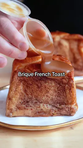 BRIQUE FRENCH TOAST aka The Rock’s favorite cheat meal! 😍 Delivered to my doorstep by @Goldbelly  Who would you share it with? #dessert #frenchtoast #brunch