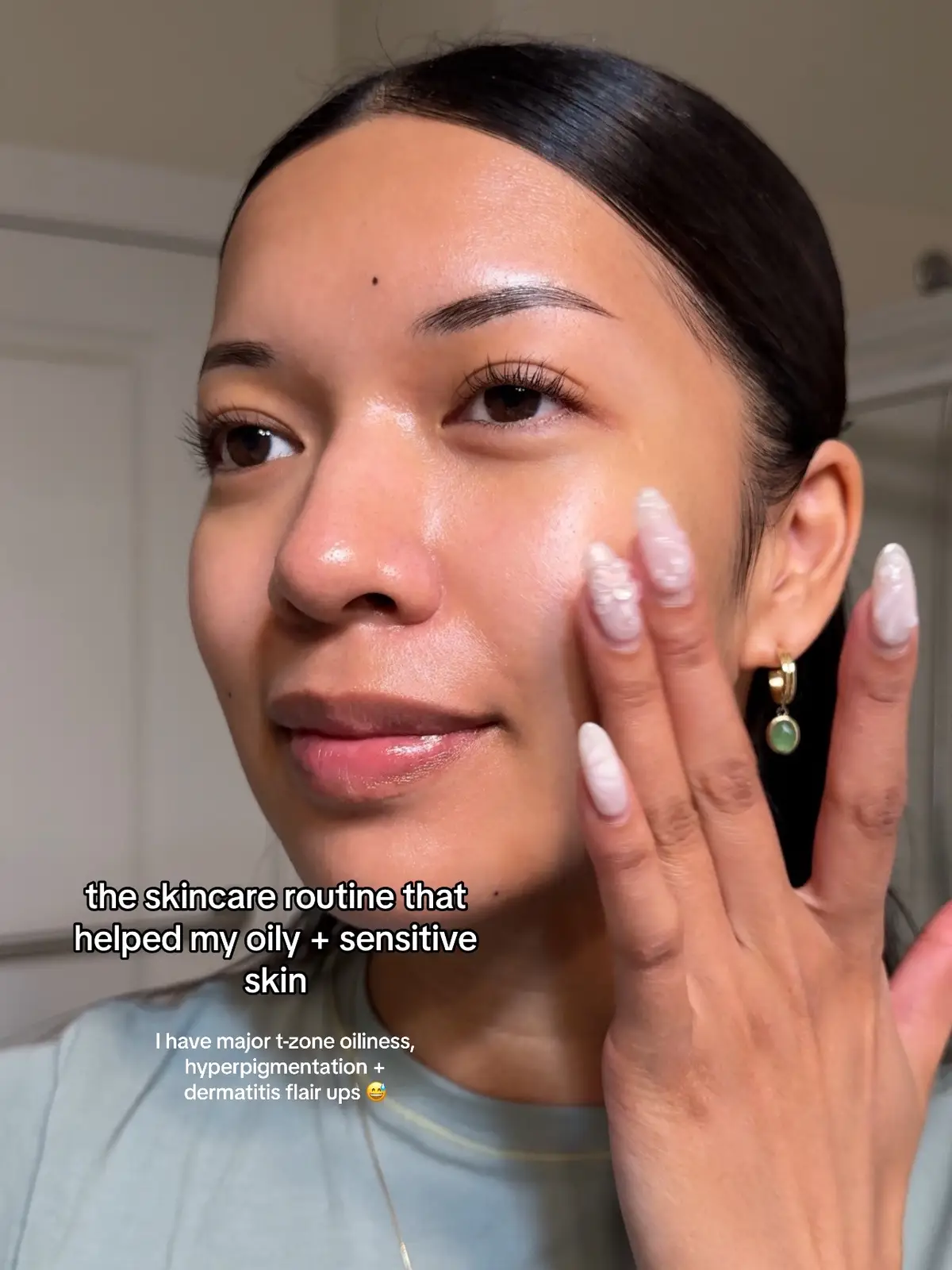 finnaaallyyyy sharing my everyday skincare routine (just in time for the laat day of the sephora sale) 😅 1. @Farmacy Beauty clean bee cleanser  2. @mediheal_official madecassoside blemish pad 3. Farmacy honey milk essence (pr/gifted) 4. @SKIN1004 Official hyalu blue serum  5. @dermalogica pro collagen serum (pr/gifted) 6. @Skinfix barrier + cream (pr/gifted) 7. @rovectin_us lotus sun cream  #skincareroutine #skincare #skincaretips #oilyskin #oilyskincare #oilyskincareroutine #sensitiveskin #sensitiveskincare #sensitiveskincareroutine 