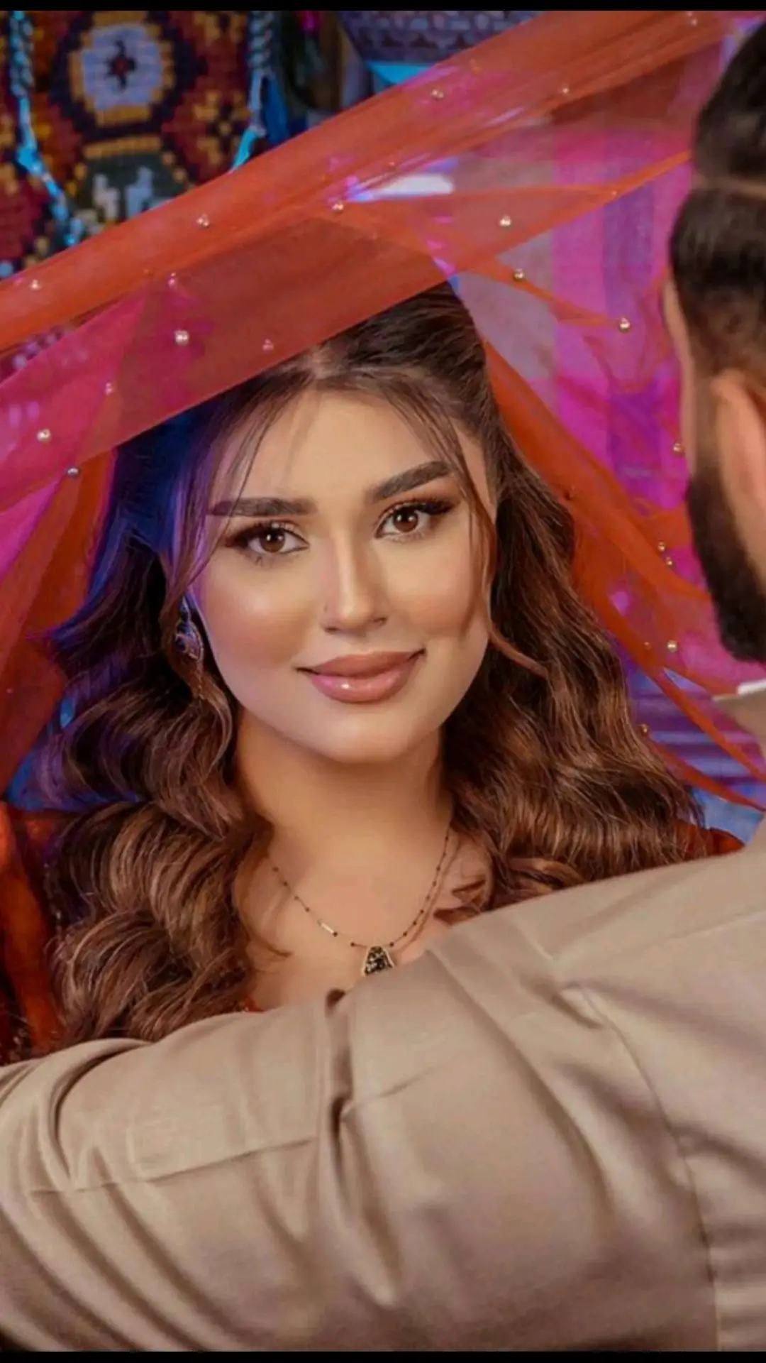 گوڵە.....💞💍  تیشکی ئەوین ئەم شەولەدونیادەدا👰🏻🤵🏻 #fypシ #foryou #foryoupage #فۆلۆم_بکەن #هەولێر_سلێمانی_دەهۆک_ڕانیه_کەرکوک #خوشترين_گوراني_بوك_زاوا👰🏻🤵🏻