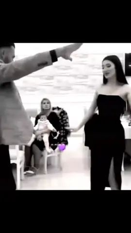 نحنا ولاد حارة صغيري 😍😍❤#علي_الديك #مابيطلعلك_وا_حسنا #fypシ #viral #tiktok #capcut #fyp #foryou #viral #حالات_واتس #ستوريات @فصيح كريط @فصيح كريط 