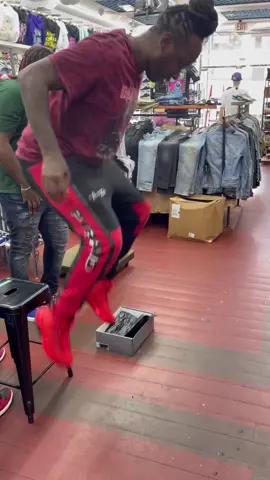 😂😂😂😂 #run #runchallenge #sneakers #sneakerchallenge 