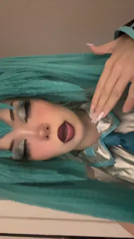 love this tiktok 🗿 #cosplayer #hatsunemikucosplay #hatsunemiku 