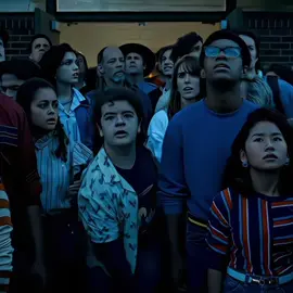 من هو الان ؟#سترينجر #سترينجر_ثينقز #سترينجر_ثنقز #strangerthingsedit #strangerthings4 #strangerthings #fyp #fypシ #vairal #explore #اكسبلور #اكسبلورexplore #اكسبلورر #اكسبلوررررر 