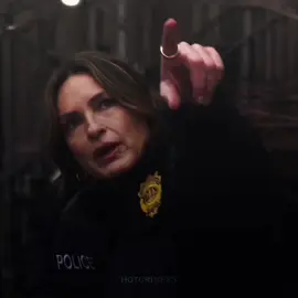 #OLIVIABENSON It has such a bad side that I love it🛐… // scp: @cathleen #svu #lawandorder #mariskahargitay #edits #bensler #bad #nypd #captainbenson #fyp #woman 