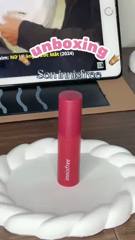 Màu này dùng lên xing nè #unboxing #xuhuong #fyp #fypシ゚viral #son #innisfree 