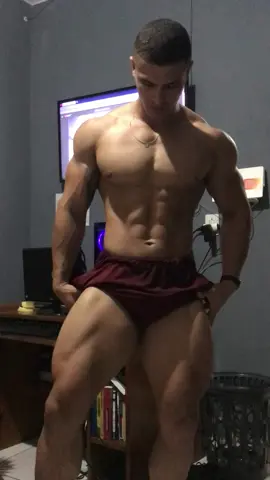 me segue no insta e acompanhe minha rotina 💪🚀🫡 . . . . . . . #motivacional #shape #acre #fit #gym #gymrat 