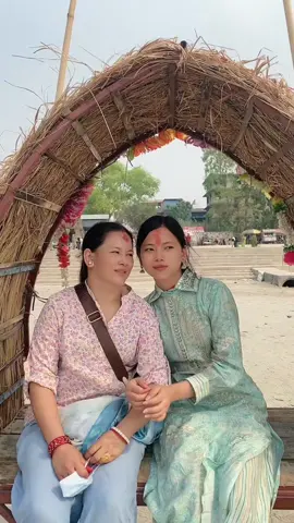 #motherdaughter #motherlove 🥰🥰 @Riya Gurung 