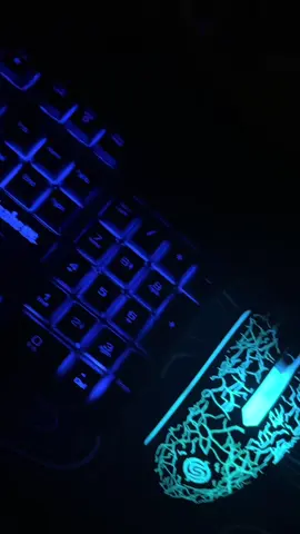 KM320 3-color switching keyboard Get yours now! Check out naa 😍 #tiktokfunpayday #fyp #kkmeshop 