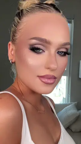 Replying to @@jagah gujjar786 🇦🇪❤🇵🇰 Hooded eyes makeup. The quickest and easiest makeup for hooded eyes using only one product 💖