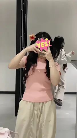 Mình ko thể diễn tả hết độ cute của mấy ẻm áo này lun á 😚 Top những cách trông body gọn hơn 😋👉👉 #review #aobabytee #apthunbody #aothuntron 
