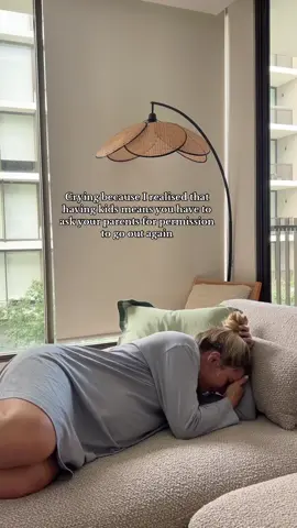 Mum pleeeaseee 😂😂 #pregnancyhumor #pregnantlife #thirdtrimester 