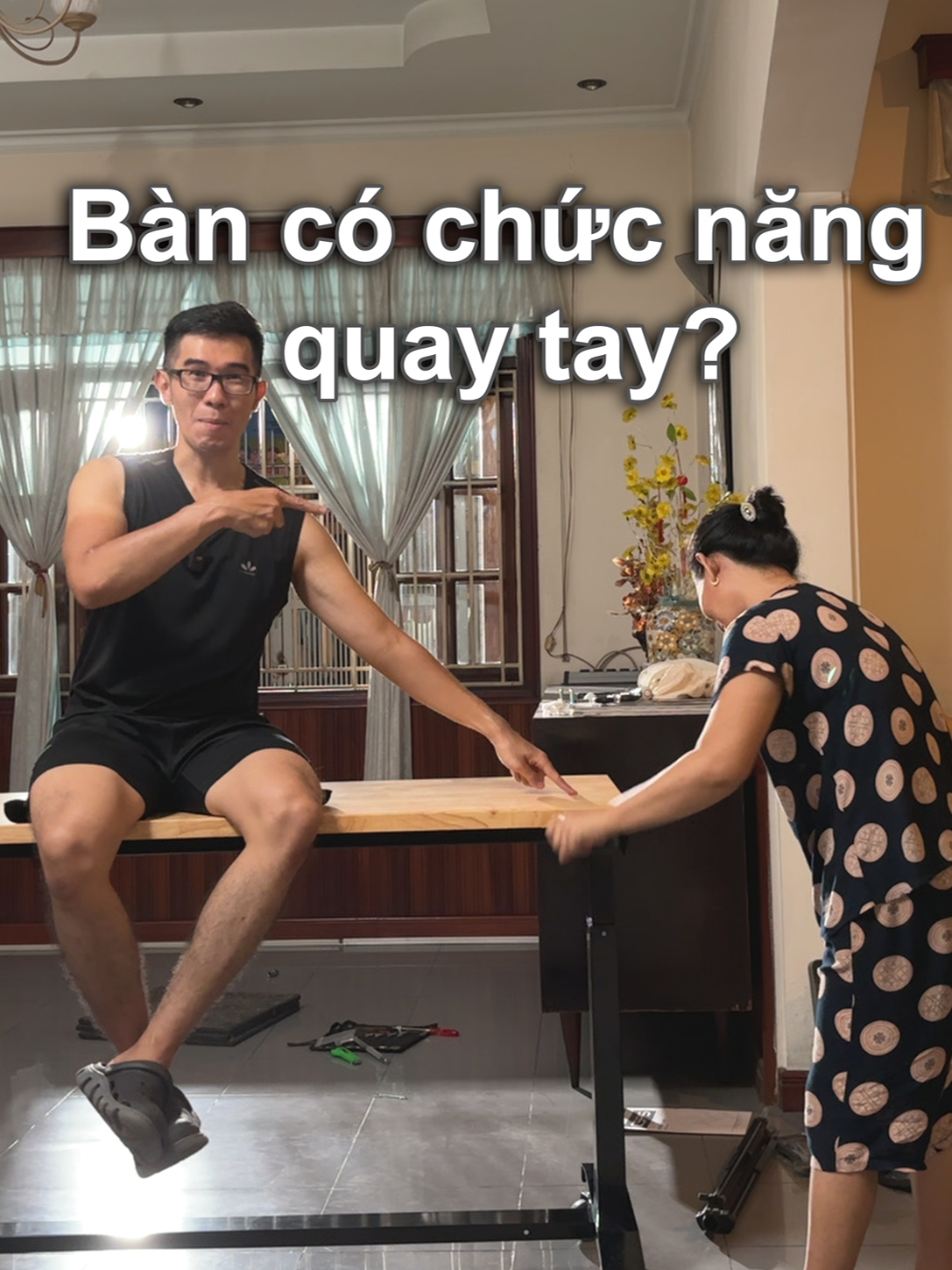 Unbox bàn làm việc có chức năng quay tay #unbox  #unboxing #workdesk #workbench #banlamviec #bannanghadocao #asmr #studiomini #homestudiorecording #setuplivestream #livestream