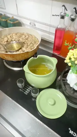 Mình thấy mấy món ăn nấu bằng mỡ heo thì sẽ thơm hơn rất là nhiều #tienich #giadung #giadungtienich #dogiadungthongminh288 