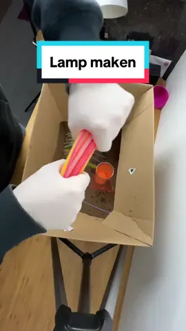 Hoe maak je een gloeilamp? 😄#experiment #LifeHack 