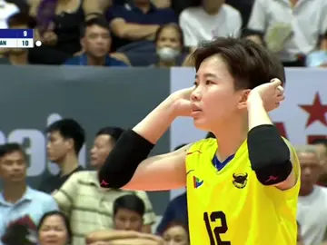 Khánh Đang libero, kiêm c2 😁 #cuphungvuong2024 #vtvbinhdienlongan #bdla #sports #bongchuyenvietnam #bongchuyennu #nguyenkhanhdangno12 #volleyball #teamvolleyballvn #bongchuyennu2024 #bongchuyenvietnam🇻🇳 #volleyballgirls #volleyballplayer #xhtiktok #trending 