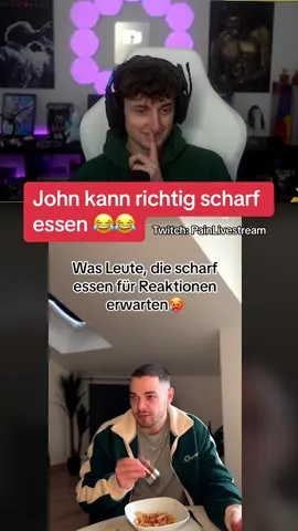 John kann richtig scharf essen! 😂😂 Kennt ihr auch so jemanden? #painlivestream #pain #stefanundjohn #jonas 