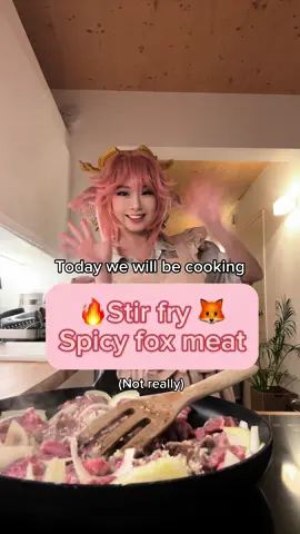 I should get paid by #haidilao 🔥🌶️ #cooking #cosplayer #fyp #genshin 