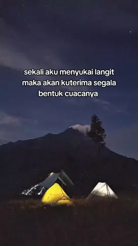 sekali aku menyukai langit maka akan kuterima segala bentuk cuacanya. #sadsong #katakata #fyp #foryou #jawapride #sadvibes #lagujawa #lamunan #pindosamudropasang #pindo 
