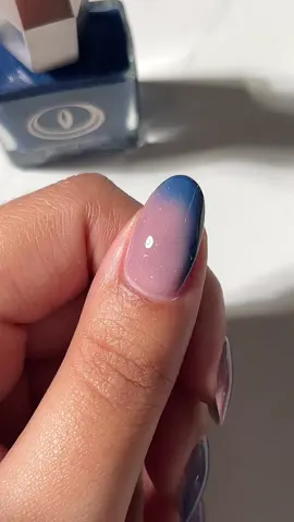 This thermal nail polish from @mooncat tho >>>>  #nailart #nailpolish #simplenailart #easynails #diynails #mooncat