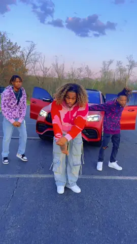 New Challenge ALERT! Who can hit this the best? Tag ya squad! #WITMECHALLENGE #fyp #viral #dance #WITME #DGORD @Dal🔥 @yusephdayz 