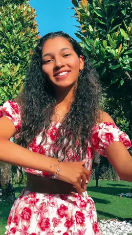 Hawaii 🏝️🌸🐬🌴#dance #dancer #dancechallenge #dancetutorial #fyp #foryourpage #viral #hawaii #hawaiitiktok #hawaiian #viral #xyzbca 🏄🏼‍♀️🥥👙💓