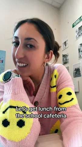 Happy taco tuesdays! #lunch #schoollunch #Vlog #noellelovessloths 