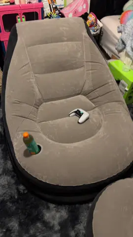 @Spreetail #inflatable #recliner #reclinergaming #loungechair #footrest ##fyp##greatforgamers##gamersoftiktok##viral##viraltok##fypp