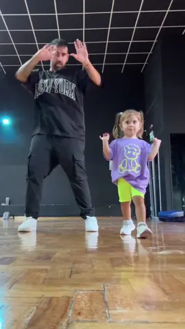 En el final està el trend que me enseñó roma 😂😂 ha mejorado vieron 🥹 @Matias Grosso 