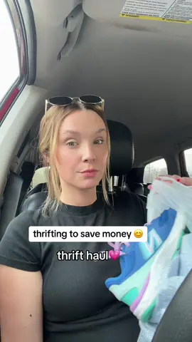 thrifting saves me so much money!!! #thrifthaul #momonabudget #savingmoney #moneysavingtips #howtosavemoney #oneincomefamily #fypツ #savemoney #financialfreedom #financiallyfree 