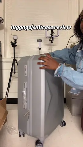 came with so much! #luggage #travel #suitcase #suitcasepackingtips #travelhaul #travelessentials #collegestudent #cutesuitcase #fyp #tiktokshop 