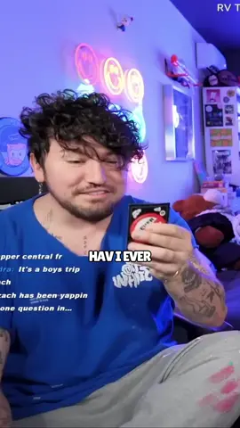 Zach is living his best life on that podcast set 🔥🔞