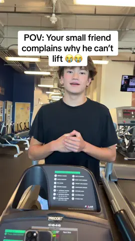 Tag your bro 🤓🤦‍♂️ #fyp #TikTokShop #wristwraps #gym #gymreaper 
