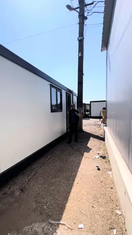 Tel: +40 (748) 334 334 office@containerplus.ro #containere #officecontainer #containerhouse #containeredelocuit #constructiidecalitate #containerplus 
