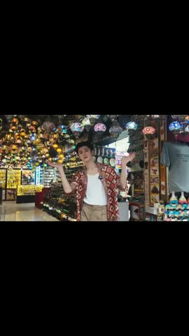 1 menit vidio keseruan Yuan Ge kerja sambil jalan2 dikota Dubai🫶🥰 #chenzheyuan陈哲远 #chenzheyuan #yuan #fyp #xyzbca #viral #fypシ゚viral #dubai #cdrama 