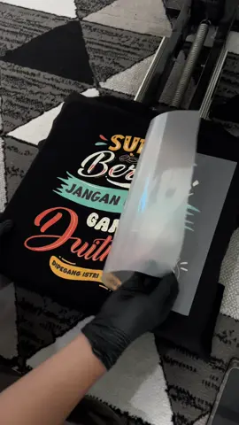 Kaos anti pelakornya bunn yuu buruan di orderin cek keranjang kuning☕️