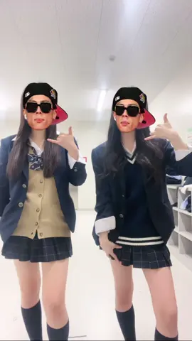 ハイソックスめっちゃ可愛くない？#おすすめ #fypシ #sjk #jkブランド #がおかjk #いいね #おすすめにのりたい #07 #08 #jk #バズれ #ダンス #高校生 #ハイソックス #fyp #運営さん大好き 
